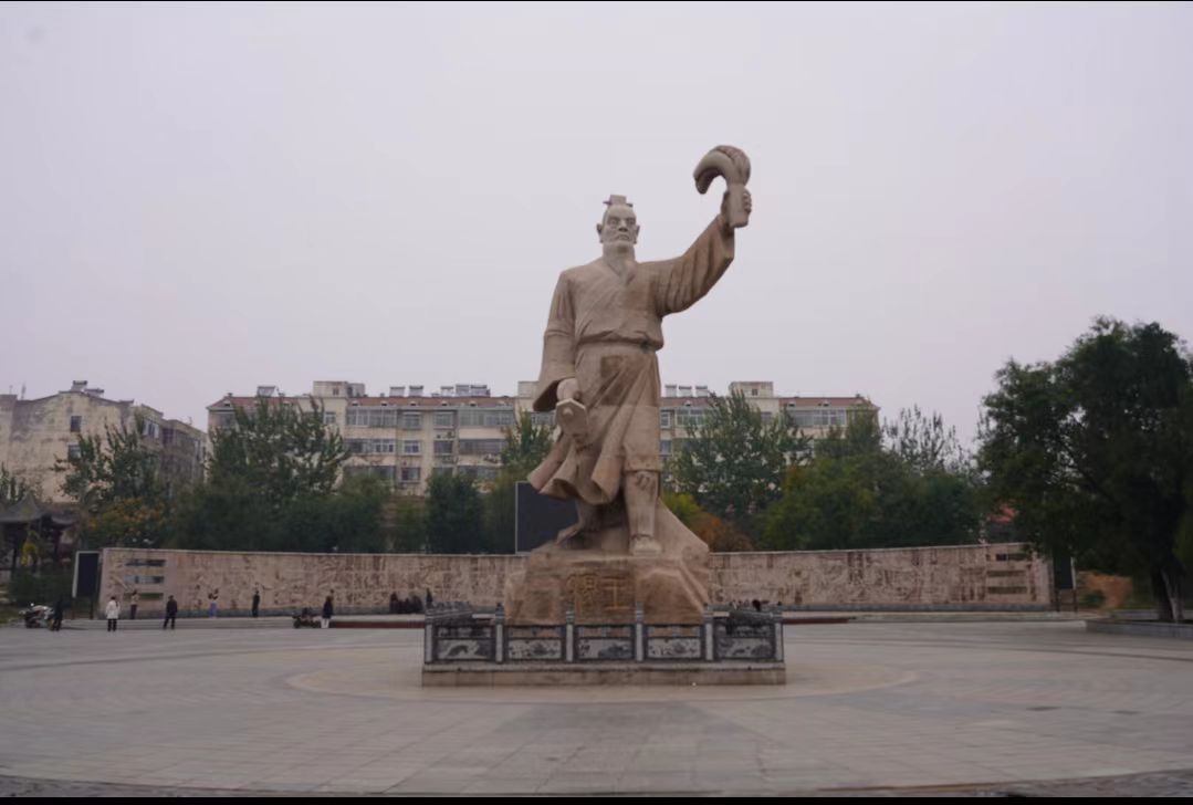 Modern monument portraying Hou Ji as an agricultural ancestor