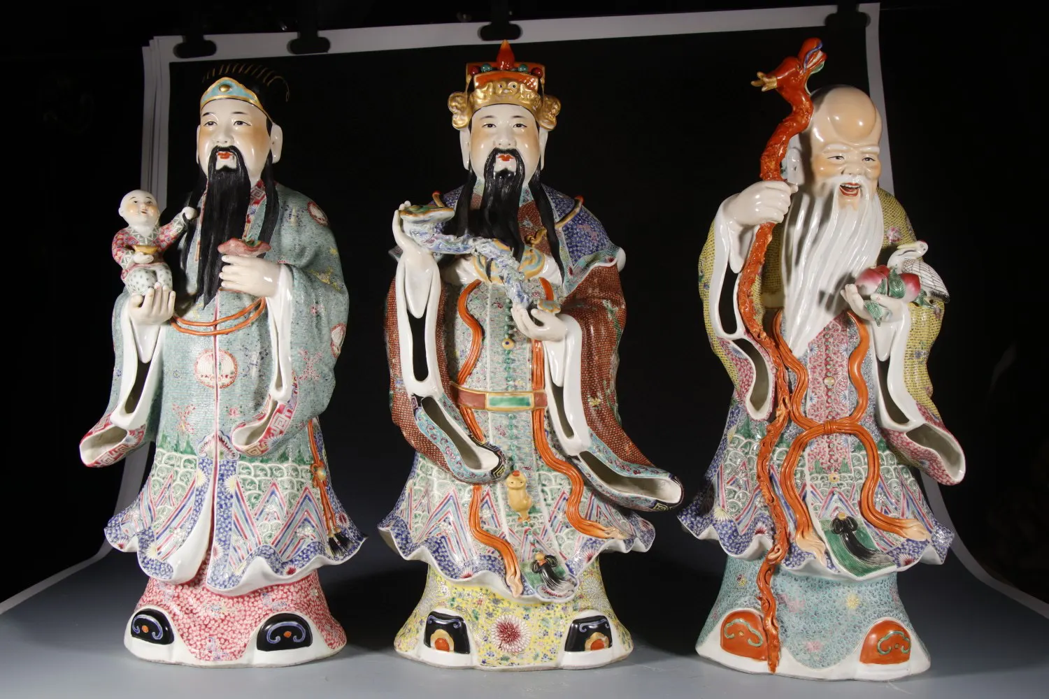 Chinese New Year woodblock print showing the Three Star Gods Fuxing, Luxing, and Shouxing with children